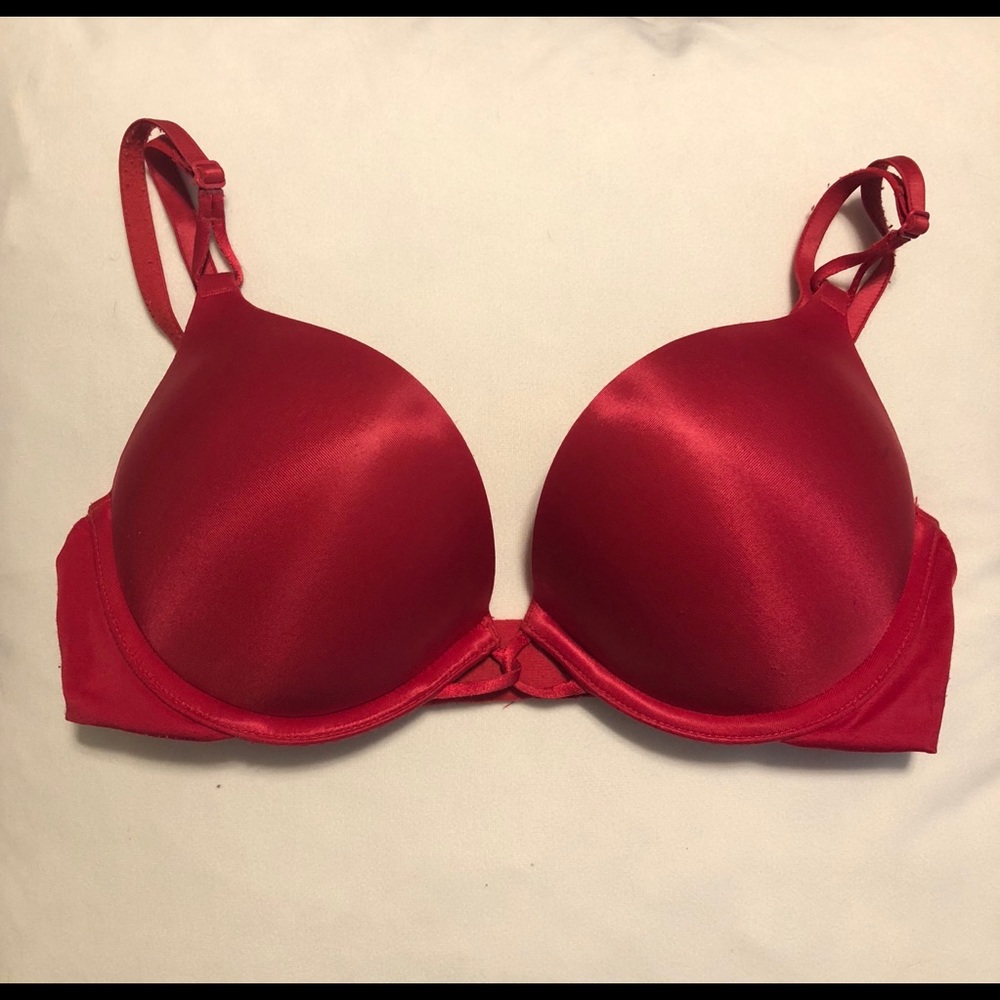 Victoria’s Secret Red Bombshell Bra